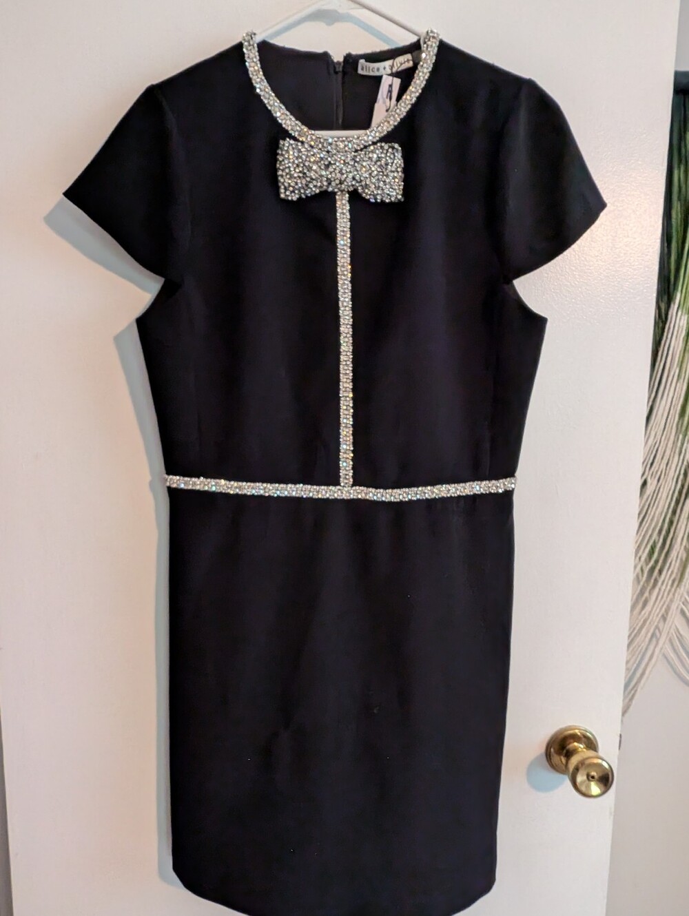 Alice And Olivia Sophie Embellished Black Mini Dress NWT - Picture 3 of 7